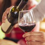 Kebiasaan Minum Anggur Dan Dampaknya Bagi Gaya Hidup