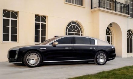 Maextro S800 Berlapis Emas Diluncurkan Di Pasar Ultra-Luxe