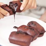 Kue Balok Lumer Bandung: Rahasia Adonan Yang Tetap Stabil