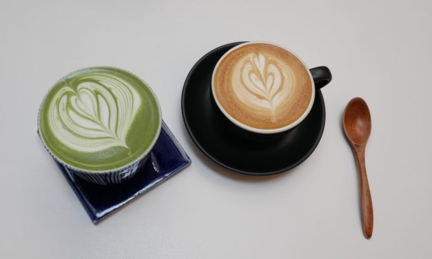 Kopi vs Matcha: Mana Yang Lebih Baik Untuk Fokus Tanpa Gelisah
