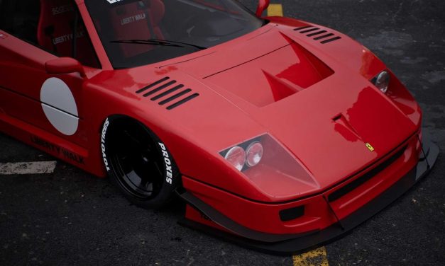 Transformasi Agresif Ferrari F40 Dengan Wide Body