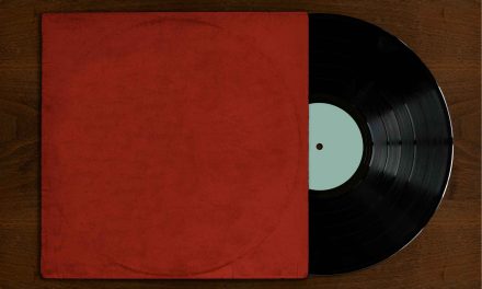 Tren Vinyl Booming, Penjualan Turntable Cetak Rekor Dua Dekade