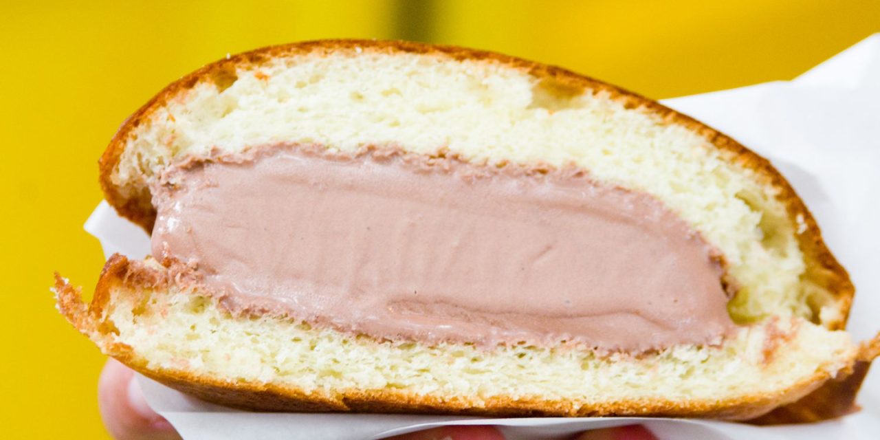 Gelato Brioche Italia: Menikmati Es Krim Berbalut Roti Manis
