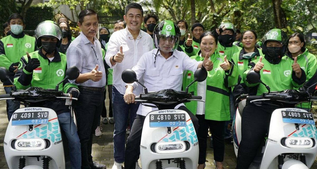 Kemenhub Wajibkan Ojek Online Pakai Motor Listrik Mulai 2027