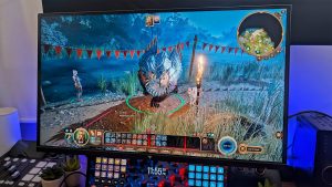 Monitor Mini-LED KTC: Kecerahan 1400 Nits Harga Terjangkau