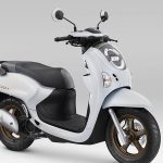 Honda Scoopy Prestige: Dengan Pelek Emas Dan Striping Anyar