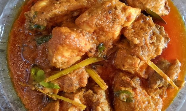 Ayam Ancur Sumbawa Sajikan Daging Bakar Smokey Dan Pedas