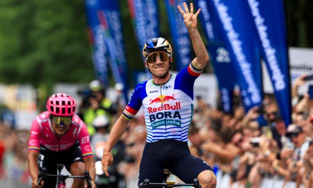 Remco Evenepoel Taklukkan Montreal Dan Kunci Gelar Ke-4