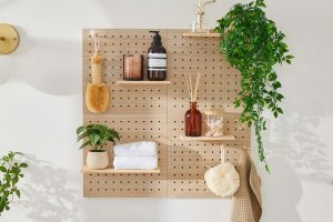 Tren Konsep Pegboard Wall Untuk Solusi Meja Kerja Rapi